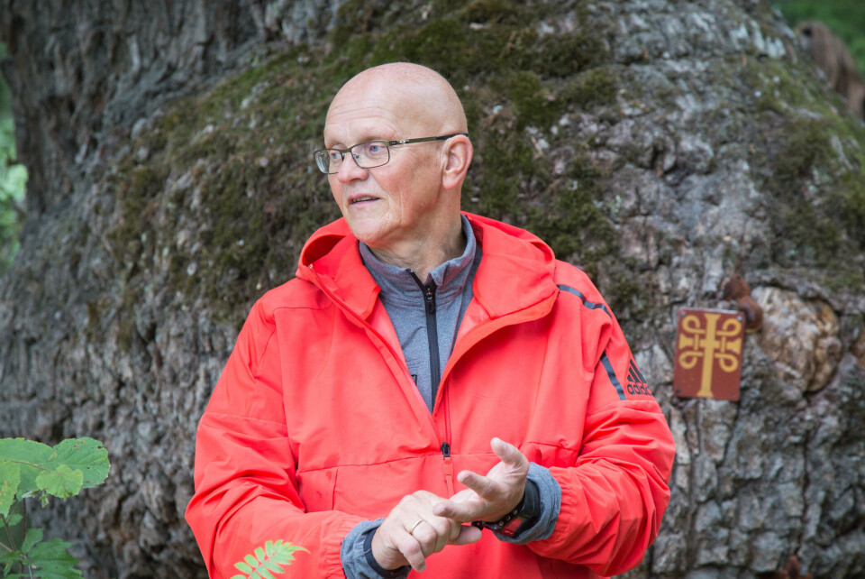 Diakon: Eilev Erikstein trur det er viktig å snakke, både om sjølvmord og om sorg. I fleire år har han arrangert ei vandring for etterlatne.