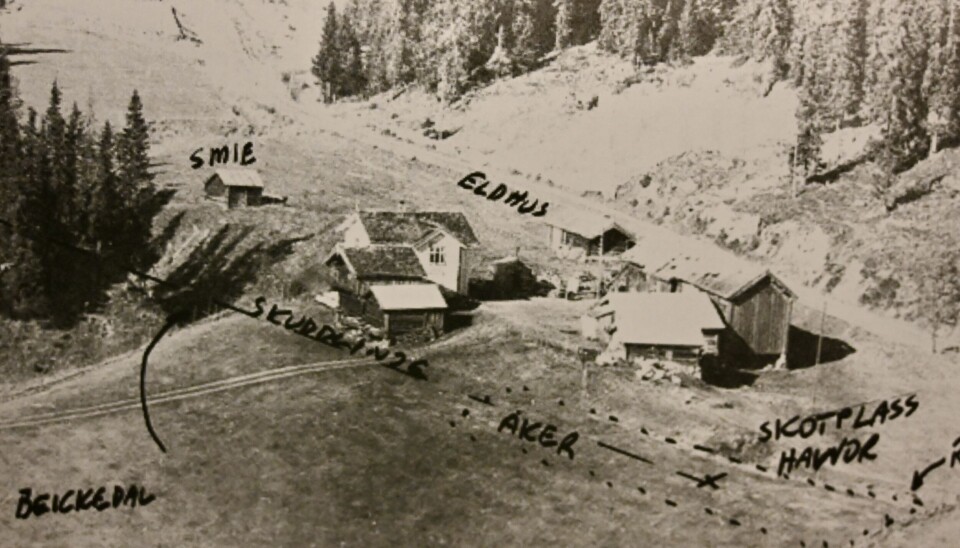 Lognvik, der bestefaren til Halvor vart skoten under arrestasjonen av onkel Johans den 9. mai 1945. Det er Halvor som har teikna inn skotplassen og skotlina frå Gaulås.