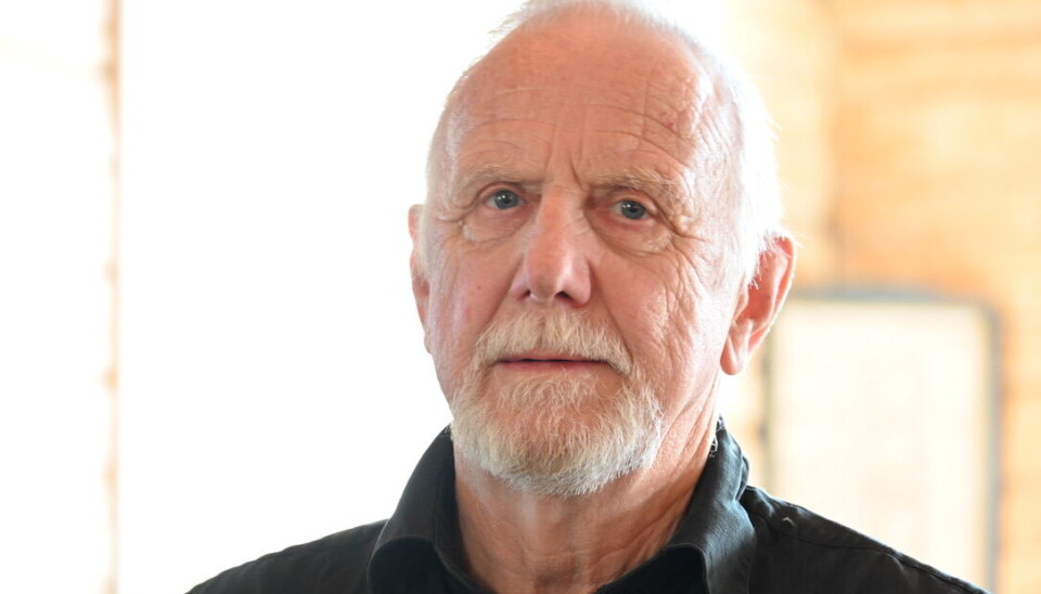 Jobbar som heltar: Jan Toralf Omtveit er med i redaksjonsnemnda og er medforfattar av den ferskaste boka om husmannsplassane i bygdi. – Det har vore ein heftig jobb, så ein er glad når det er over, seier Omtveit.