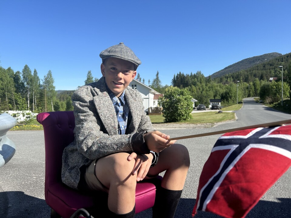 Mikkel Solli ventar på skremletoget.