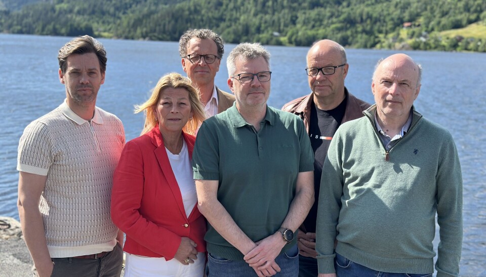 Nils Johan Svalastog Garnes (SV) (f.v.), Solveig Sundbø Abrahamsen (H), Jarand Felland (Sp), Ian Parry-Jones (Sp), Tarjei Draugedal (KrF) og Erik Skjervagen (Ap).