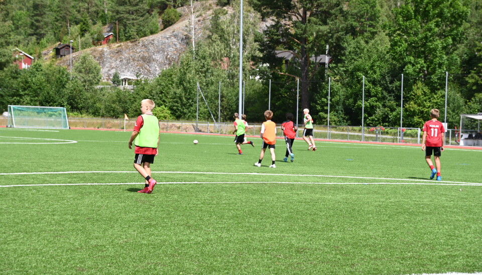 Sommarskulen legg ut aktivitetar til påmelding på søndagane.